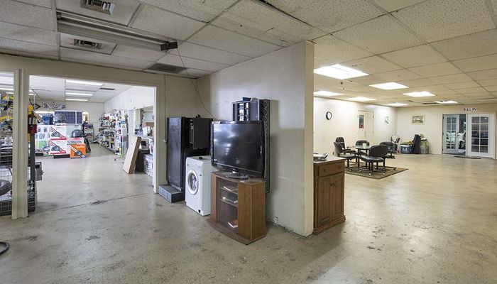 Warehouse Space for Rent at 11 Quinta Ct Sacramento, CA 95823 - #5