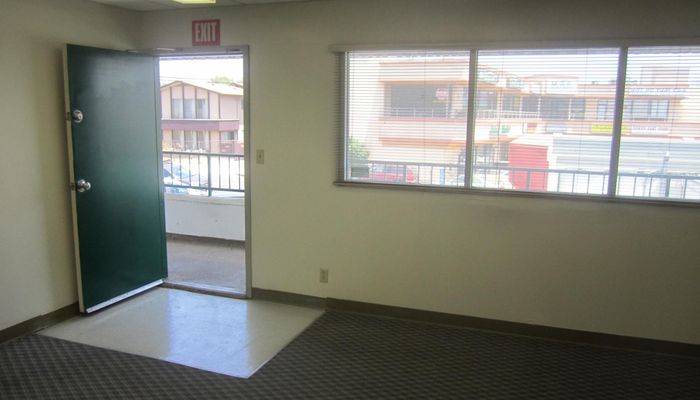 Office Space for Rent at 11957 Santa Monica Blvd Los Angeles, CA 90025 - #5