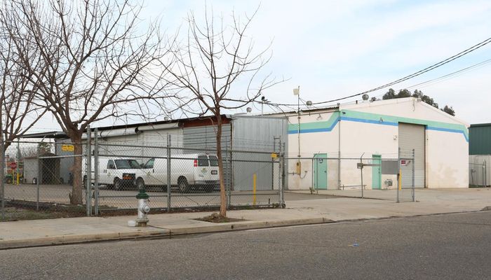 Warehouse Space for Rent at 1546 W Pine Ave Fresno, CA 93728 - #3