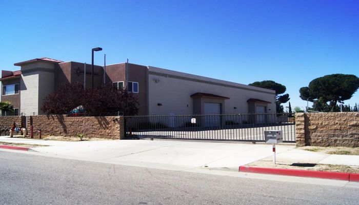 Warehouse Space for Sale at 215 S Western Ave Hemet, CA 92543 - #1