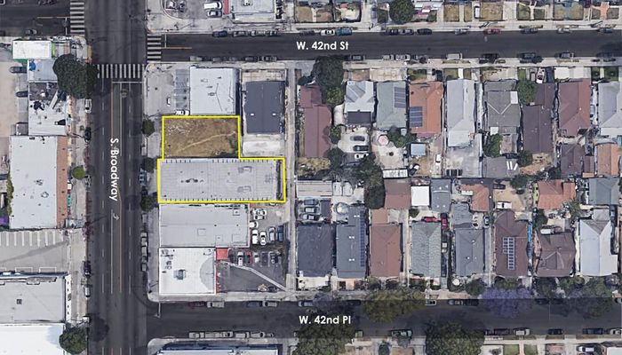 Warehouse Space for Rent at 4210 S Broadway Los Angeles, CA 90037 - #1