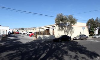 Warehouse Space for Rent located at 9525 Cozycroft Ave Chatsworth, CA 91311