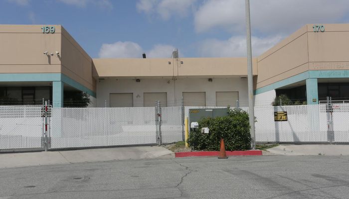 Warehouse Space for Rent at 170 W Mindanao St Bloomington, CA 92316 - #5