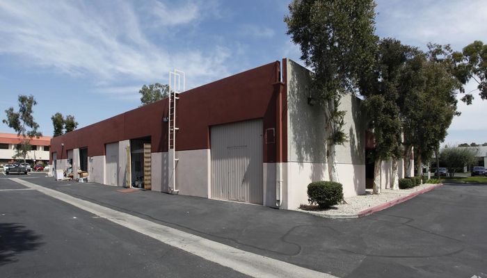 Warehouse Space for Rent at 22961 Triton Way Laguna Hills, CA 92653 - #4