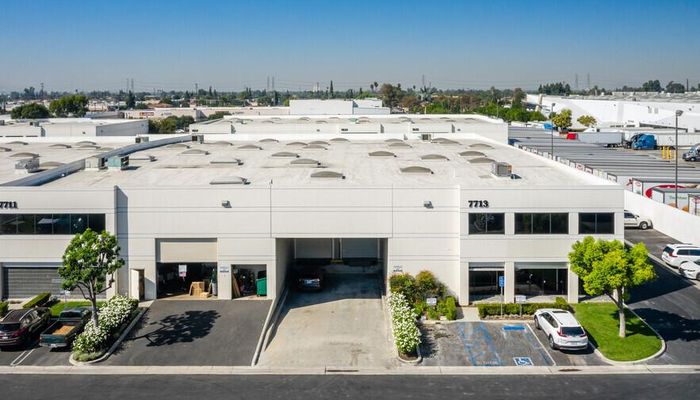 Warehouse Space for Rent at 7617-7621 Somerset Blvd Paramount, CA 90723 - #3