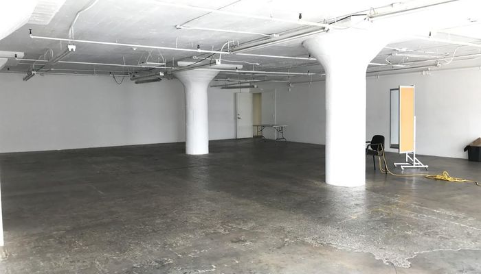 Warehouse Space for Rent at 1114 S Los Angeles St Los Angeles, CA 90015 - #2
