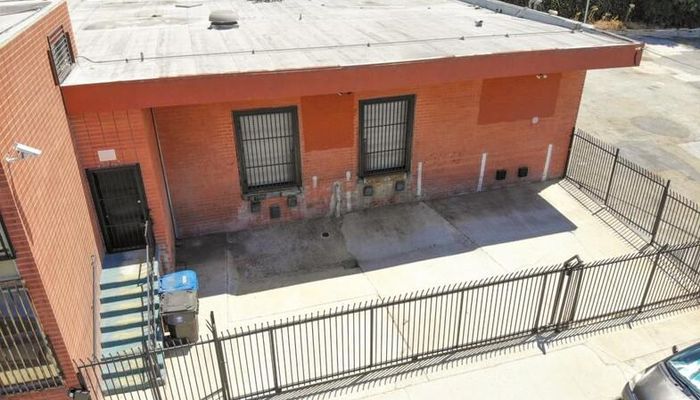 Warehouse Space for Rent at 410-420 E Beach Ave Inglewood, CA 90302 - #38