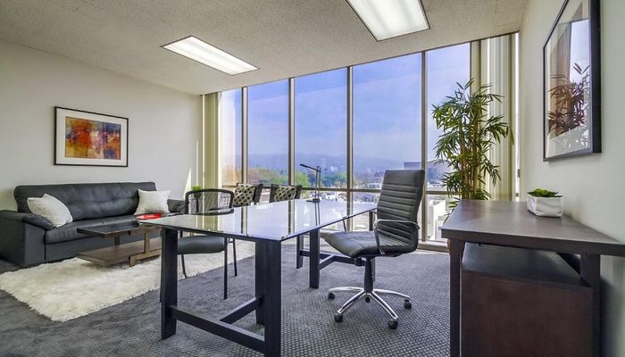Office Space for Rent at 433 N Camden Dr Beverly Hills, CA 90210 - #13