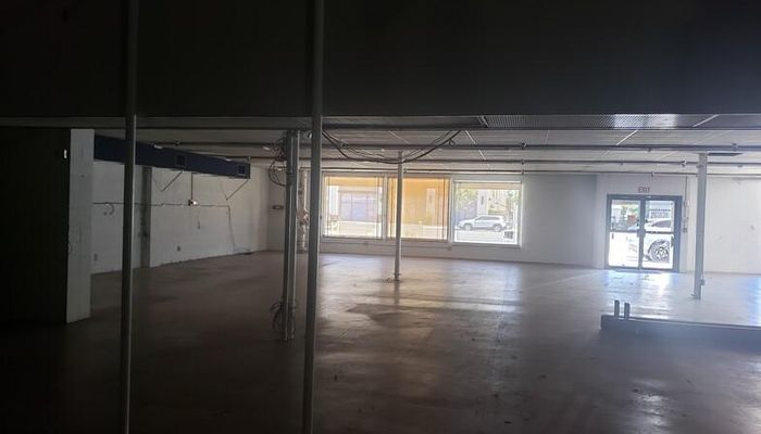 Warehouse Space for Rent at 5661 Sepulveda Blvd Van Nuys, CA 91411 - #5