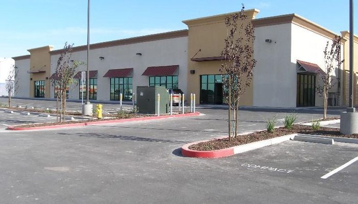 Warehouse Space for Rent at 570-592 Commerce Ct Manteca, CA 95336 - #1