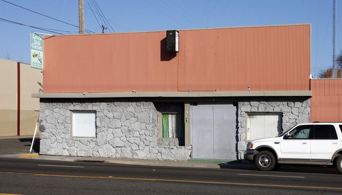 Warehouse Space for Rent at 951 Arden Way Sacramento, CA 95815 - #3