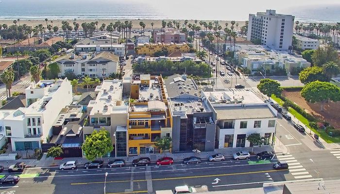 Office Space for Rent at 2216 Main St Santa Monica, CA 90405 - #4