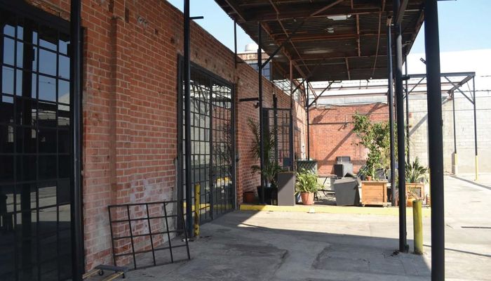 Warehouse Space for Rent at 340 S Avenue 17 Los Angeles, CA 90031 - #3