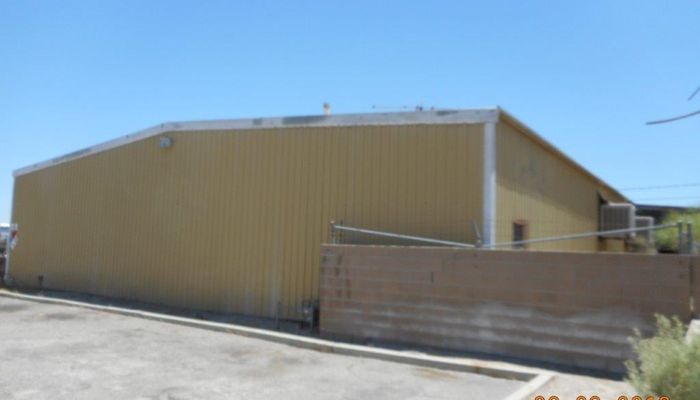 Warehouse Space for Sale at 145 W Oasis Rd Palm Springs, CA 92262 - #4