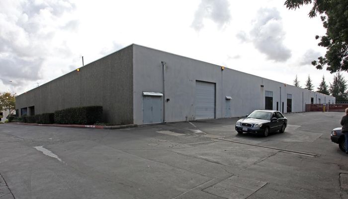 Warehouse Space for Rent at 10151 Croydon Way Sacramento, CA 95827 - #2