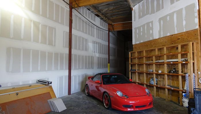 Warehouse Space for Rent at 8423-8431 Canoga Ave Canoga Park, CA 91304 - #18