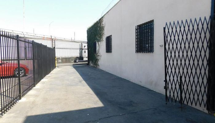 Warehouse Space for Rent at 1615-1617 Mcgarry St Los Angeles, CA 90021 - #7