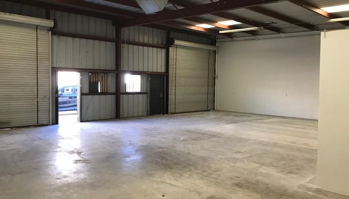 Warehouse Space for Rent at 13877 Pioneer Rd Apple Valley, CA 92307 - #10