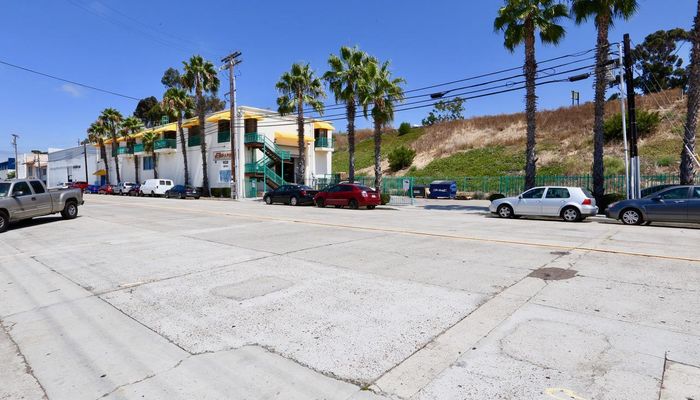 Warehouse Space for Rent at 1920-1928 Hancock St San Diego, CA 92110 - #8