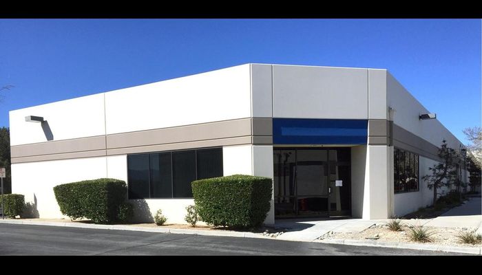 Warehouse Space for Rent at 520 E Rancho Vista Blvd Palmdale, CA 93550 - #1