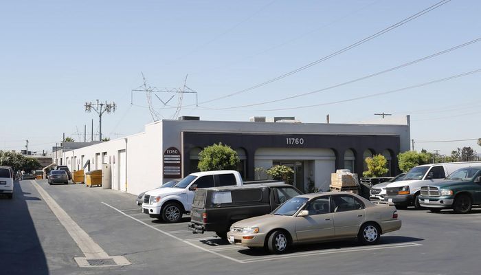 Warehouse Space for Rent at 11760 Roscoe Blvd Sun Valley, CA 91352 - #1
