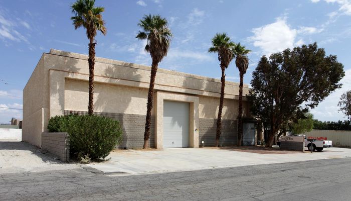 Warehouse Space for Sale at 180 W Oasis Rd Palm Springs, CA 92262 - #1