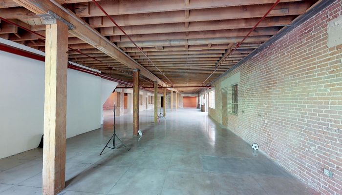Warehouse Space for Rent at 1914 Raymond Ave Los Angeles, CA 90007 - #71