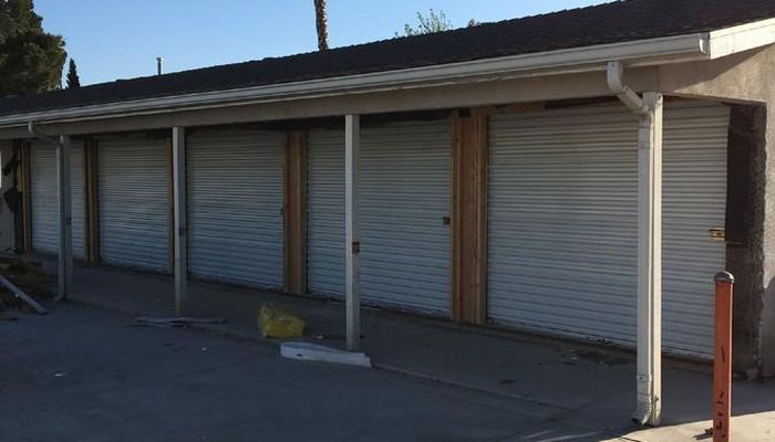 Warehouse Space for Rent at 1561-1571 S Lilac Ave Bloomington, CA 92316 - #6
