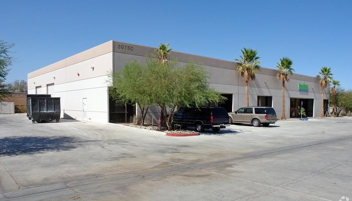 Warehouse Space for Rent at 39750 Garand Ln Palm Desert, CA 92211 - #6
