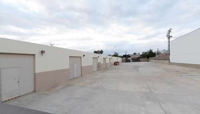 Warehouse Space for Rent at 1621-1625 Ohms Way Costa Mesa, CA 92627 - #9