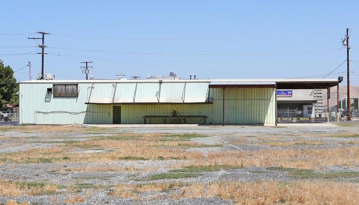 Warehouse Space for Rent at 131 W Orange Ave Porterville, CA 93257 - #5