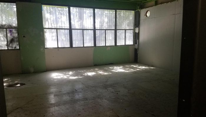 Warehouse Space for Rent at 1801 S Olive St Los Angeles, CA 90015 - #12