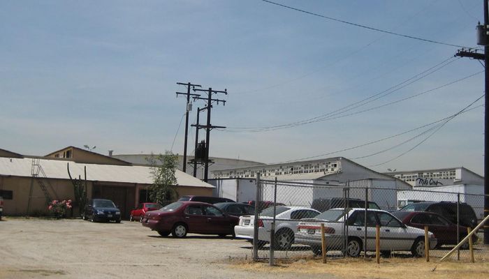 Warehouse Space for Rent at 2350 E Curry St Long Beach, CA 90805 - #2