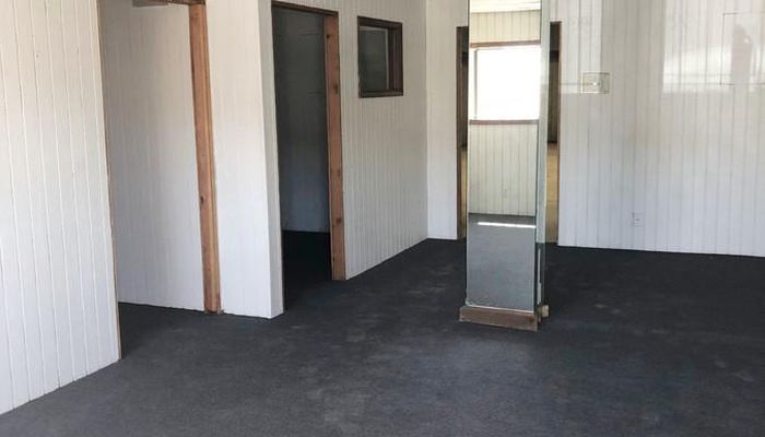 Warehouse Space for Rent at 3304-3328 W Sussex Way Fresno, CA 93722 - #2
