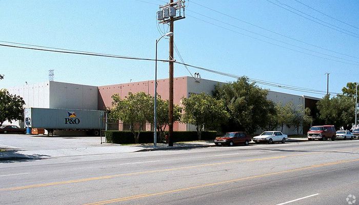 Warehouse Space for Rent at 13315 S Figueroa St Los Angeles, CA 90061 - #2