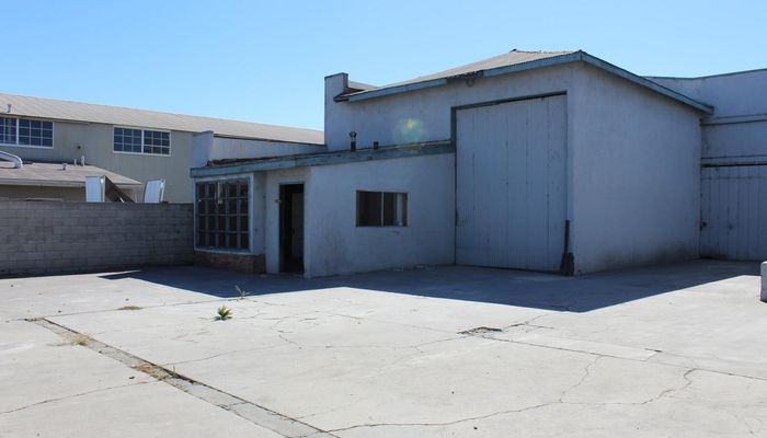 Warehouse Space for Rent at 4334 E Washington Blvd Commerce, CA 90023 - #19