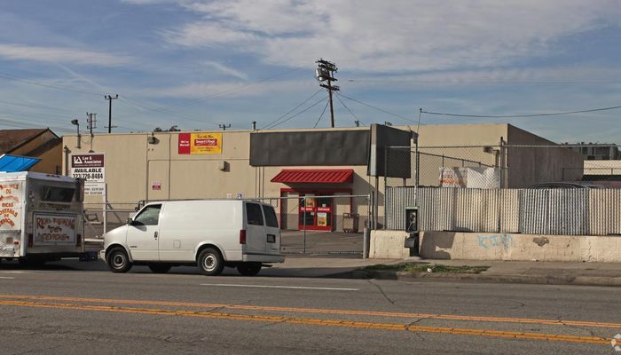 Warehouse Space for Rent at 2011-2019 Pasadena Ave Los Angeles, CA 90031 - #2