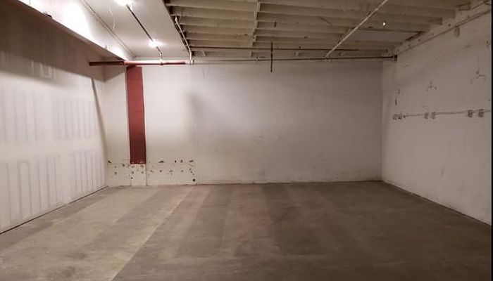 Warehouse Space for Rent at 11307 Vanowen St North Hollywood, CA 91605 - #9