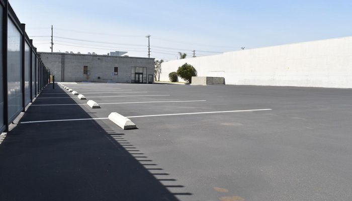 Warehouse Space for Rent at 8950-8952 Glenoaks Blvd Sun Valley, CA 91352 - #14