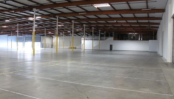 Warehouse Space for Rent at 2050-2080 E 49th St Vernon, CA 90058 - #5