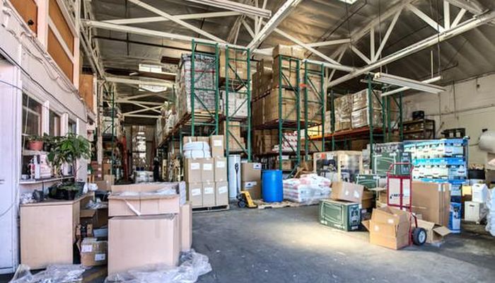 Warehouse Space for Rent at 622-626 N La Brea Ave Inglewood, CA 90302 - #15