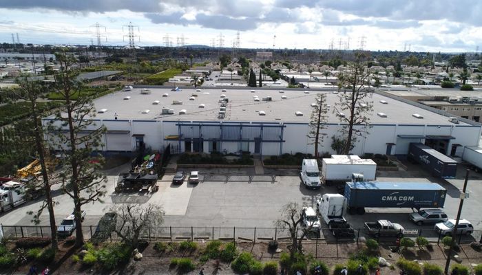 Warehouse Space for Rent at 7104-7110 Jackson St Paramount, CA 90723 - #1