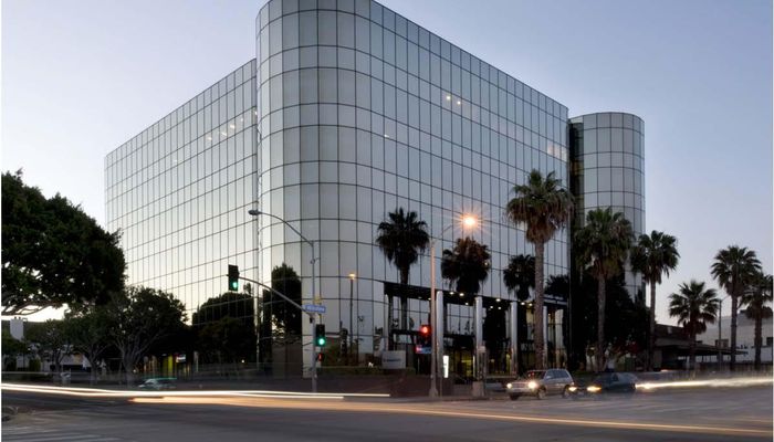 Office Space for Rent at 2001 Wilshire Blvd Santa Monica, CA 90403 - #2