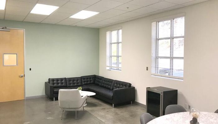 Warehouse Space for Rent at 1151-1155 S Boyle Ave Los Angeles, CA 90023 - #8