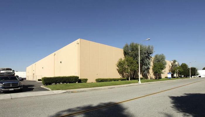 Warehouse Space for Rent at 11811-11831 E Florence Ave Santa Fe Springs, CA 90670 - #2