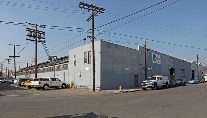 Warehouse Space for Rent at 351 S Avenue 17 Los Angeles, CA 90031 - #2
