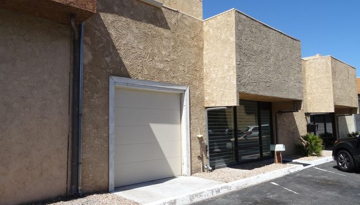 Warehouse Space for Rent at 800 S Vella Rd Palm Springs, CA 92264 - #4