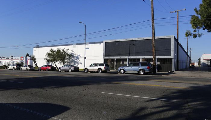 Warehouse Space for Rent at 13315 S Figueroa St Los Angeles, CA 90061 - #1