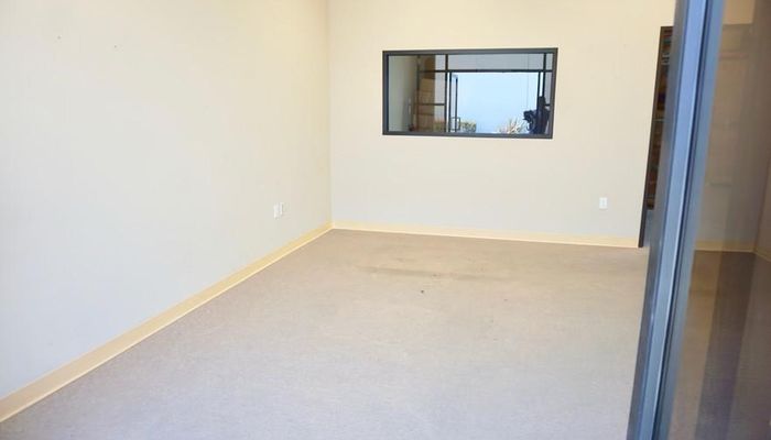 Warehouse Space for Rent at 16828 S Main St Gardena, CA 90248 - #9