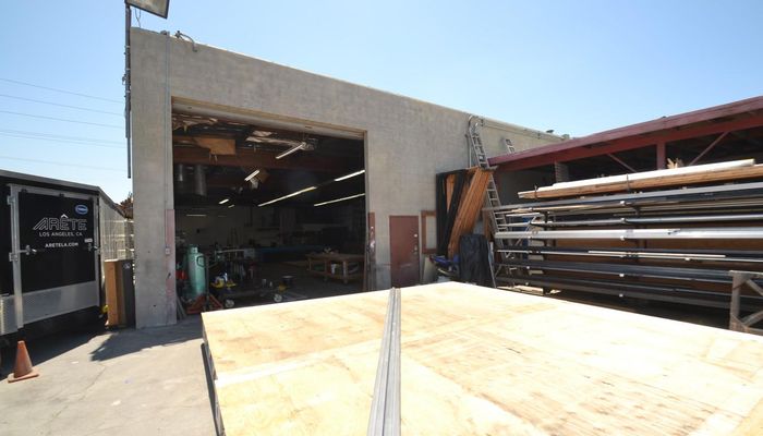 Warehouse Space for Rent at 11601 Pendleton St Sun Valley, CA 91352 - #9